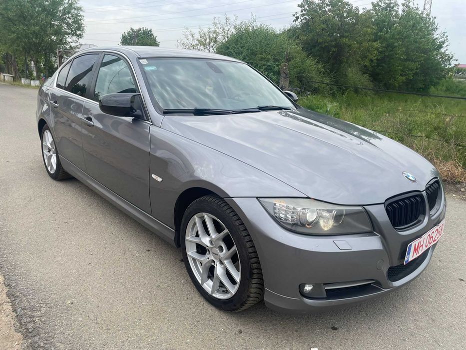 BMW 3 Series 2011 — imagine 3