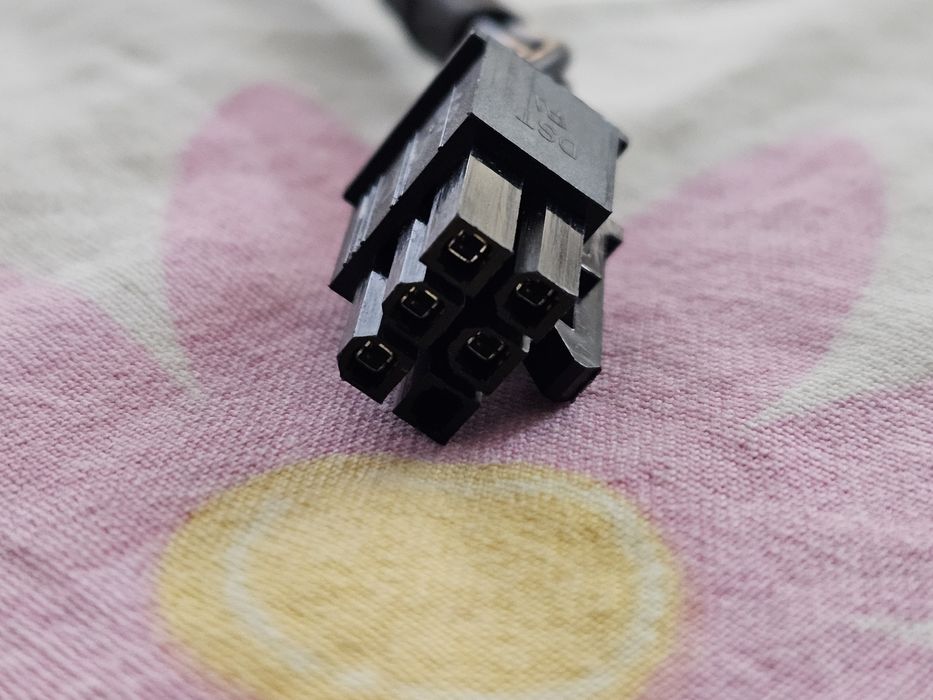 VGA видео кабел, САТА SATA кабел от EVGA захранване и кабел за лаптоп