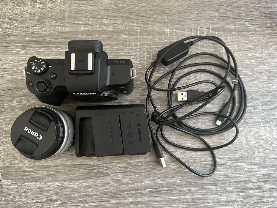 canon eos m50 m1 + obiectiv 15-45mm