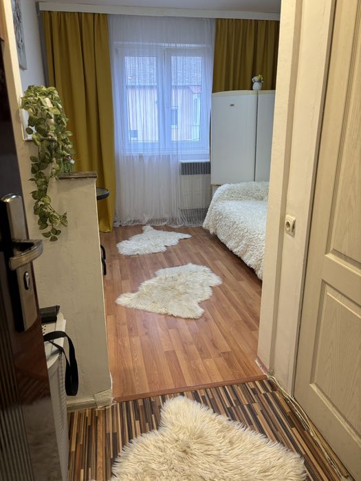 Garsoniera de vanzare