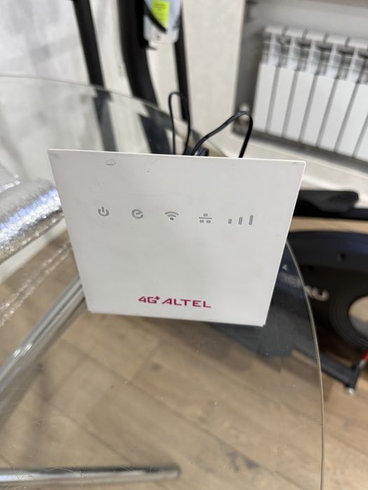 Продам роутер altel