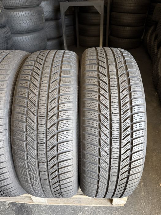 4 anvelope iarna ca NOI , 235/50/20 , Continental , DOT 2024 , 8 mm !
