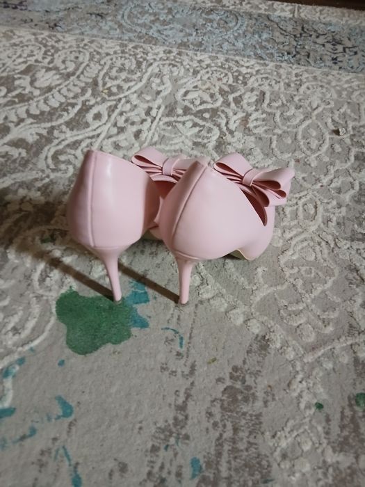 Туфли для девушек и женщин