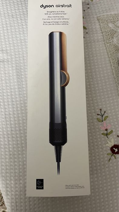 Продам Dyson Airwrap (выпрямитель/стайлер)