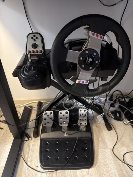 Valan pc g27 cu pedalier si schimbator
