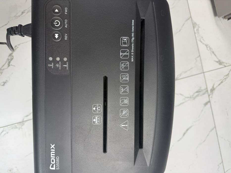 Продаю шредер CONIX S3508D