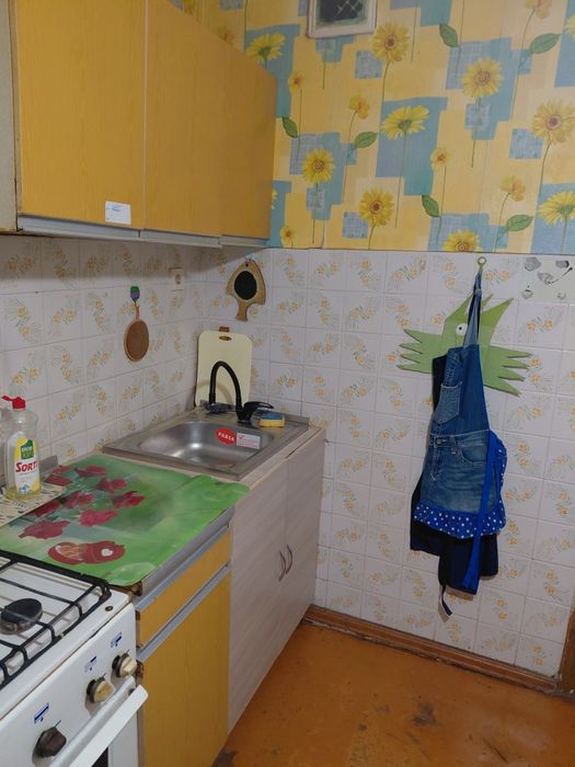 Сдам 2х ком квартиру.