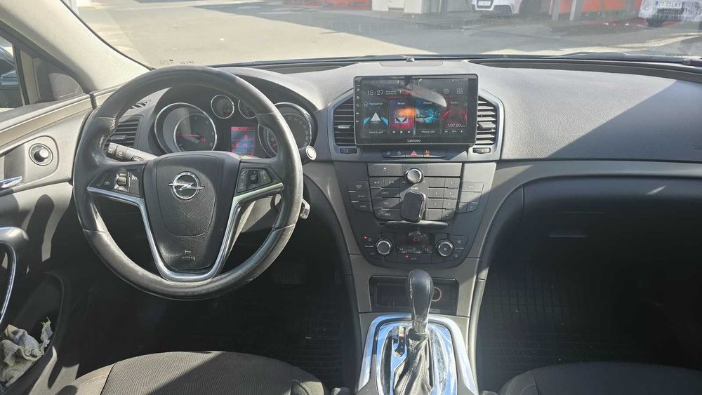 Opel Insignia Limousine 2.0 CDTI | Automată | 253.000 km | Navigație | Cameră