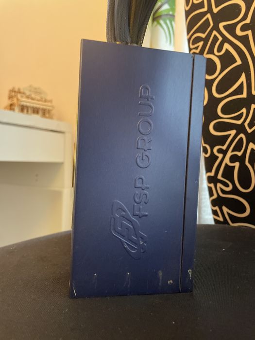 Sursă de alimentare pc