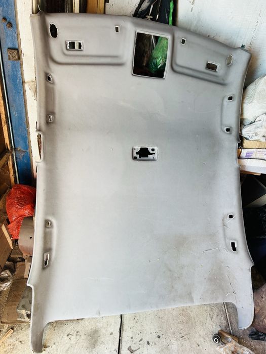 Продам потолок камри 40