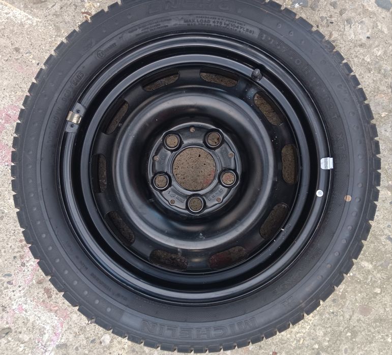 Cauciuc cu janta  195/50/15 marca Michelin