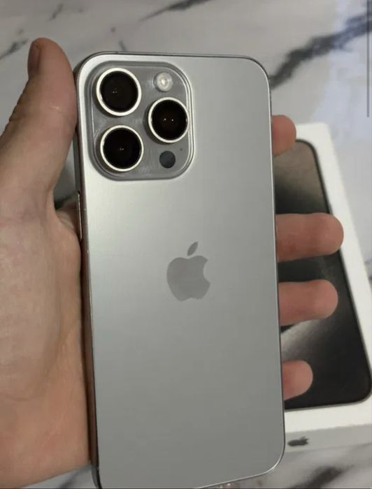 Apple iPhone 15 Pro Max