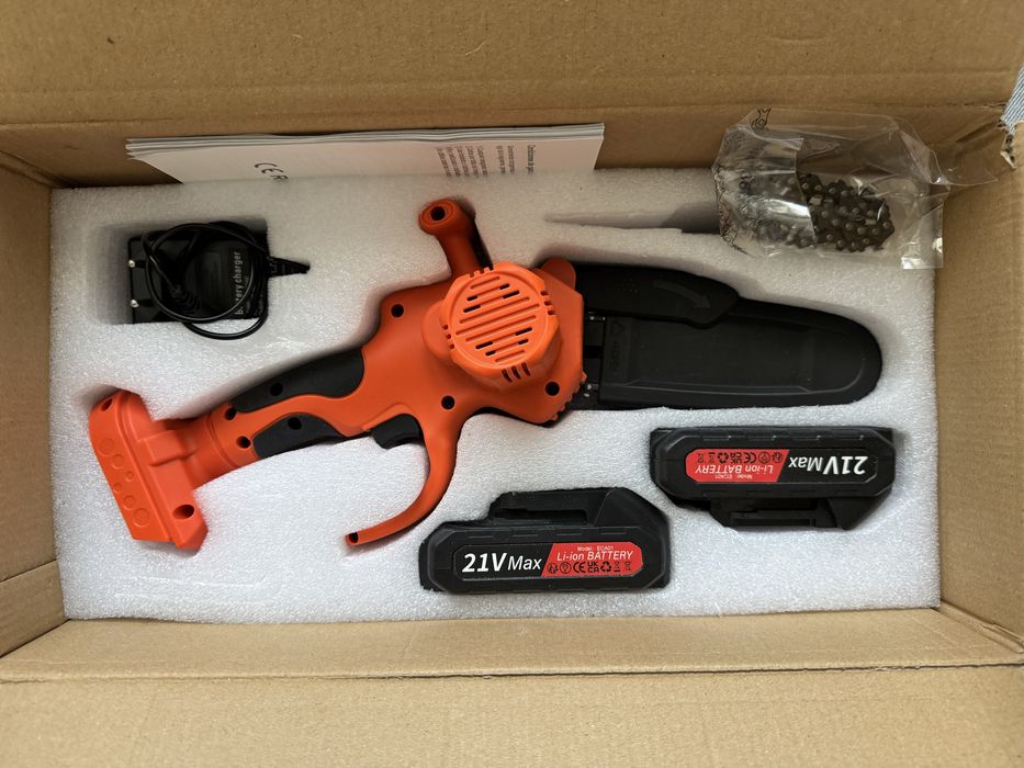 Mini ferastrau cu lant, M7042, JUEMEL