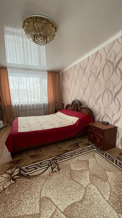 Продам спальный гарнитур.