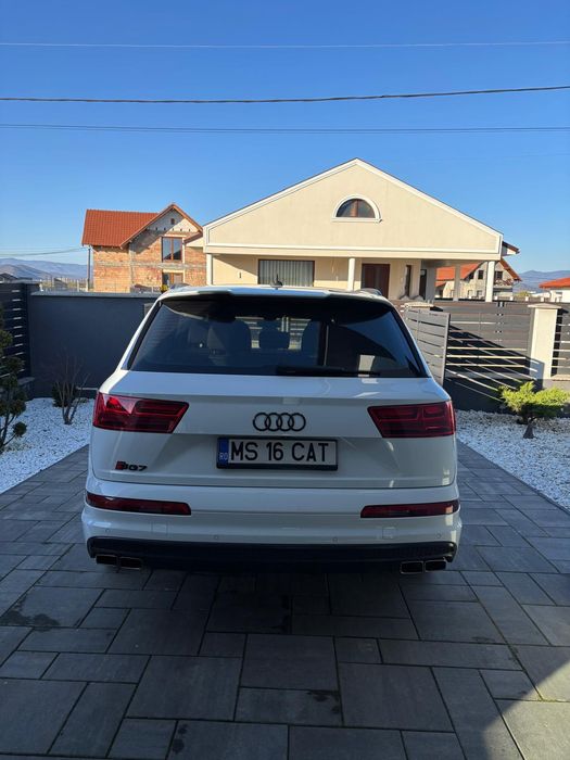 Vand Q7 din 2015 Full