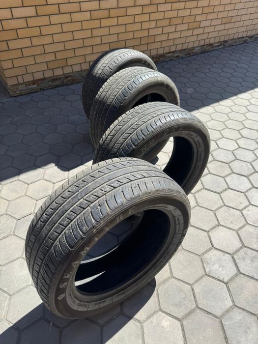 Два комплекта резины 285/50/20