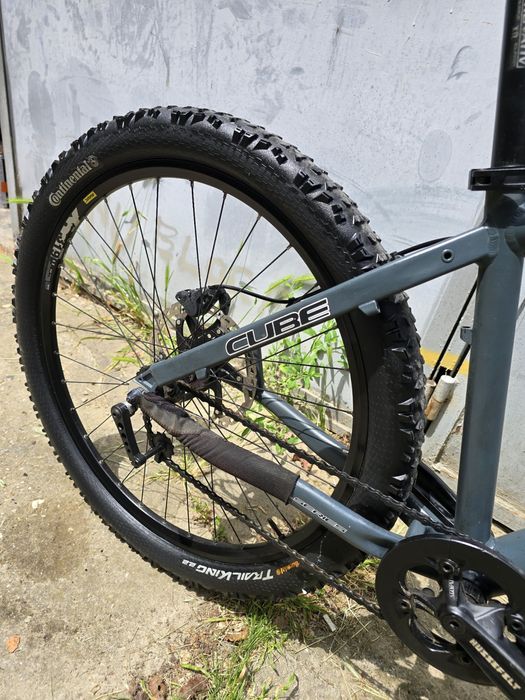 Bicicleta Mountain Bike Dirt Cube , shimano , fox , drop zone