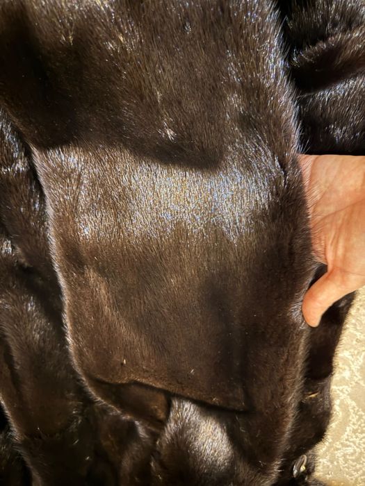 Продам шубы женские