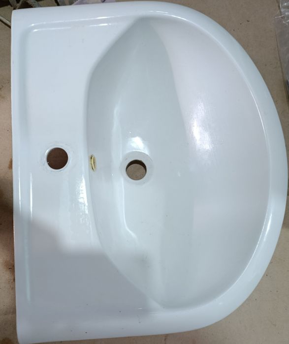 Продам раковину б/у и унитаз