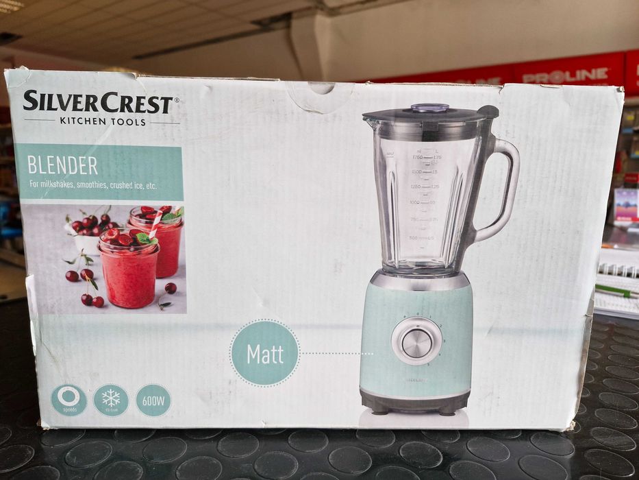 Blender Silver Crest