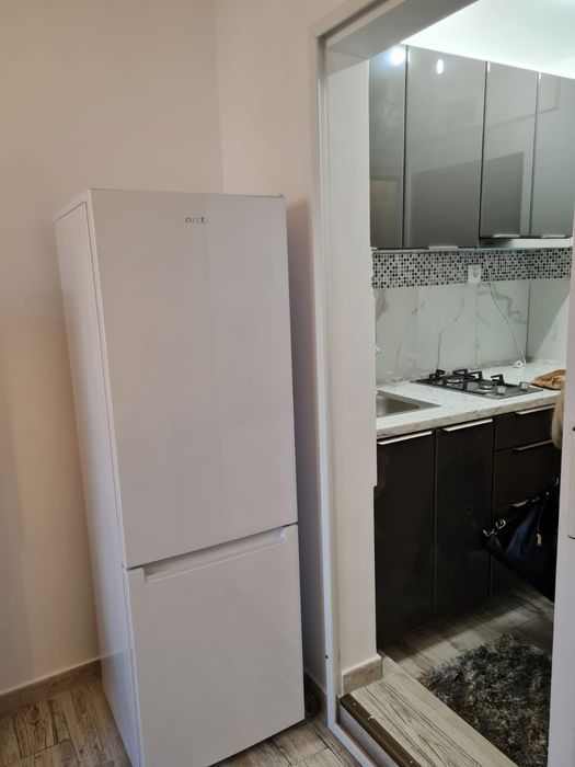Garsoniera moderna mobilata + AC – Constanta CET