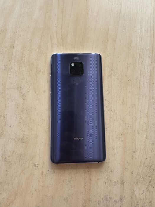 Huawei Mate 20X .