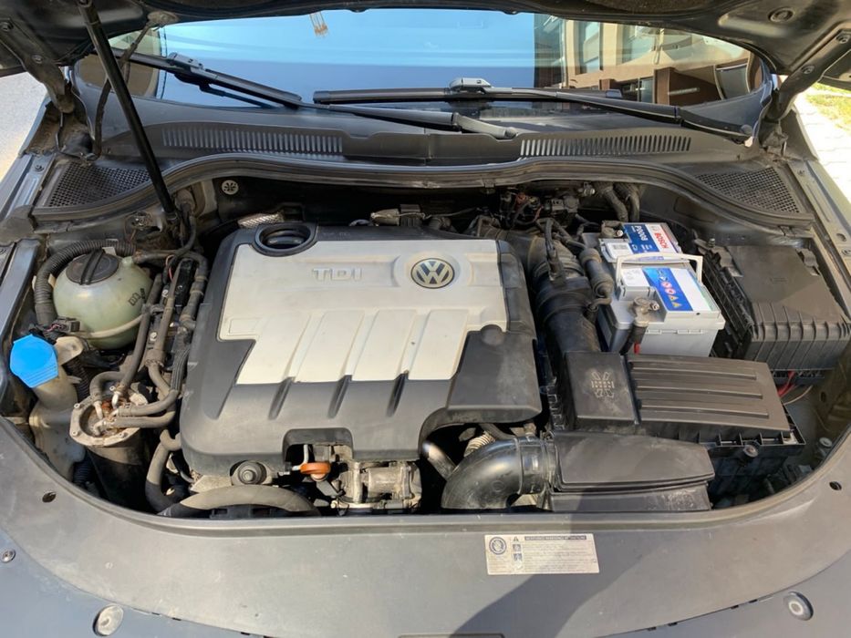 VW Passat CC 2010 година