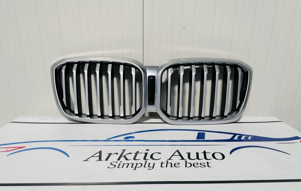 Grila radiator BMW X3/X4 G01/G02 LCI dupa 2020 cod 10627111