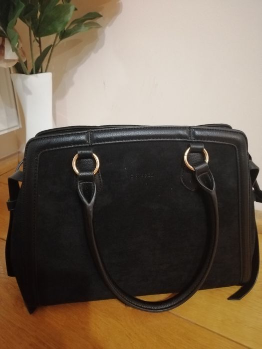 Нова дамска чанта велур