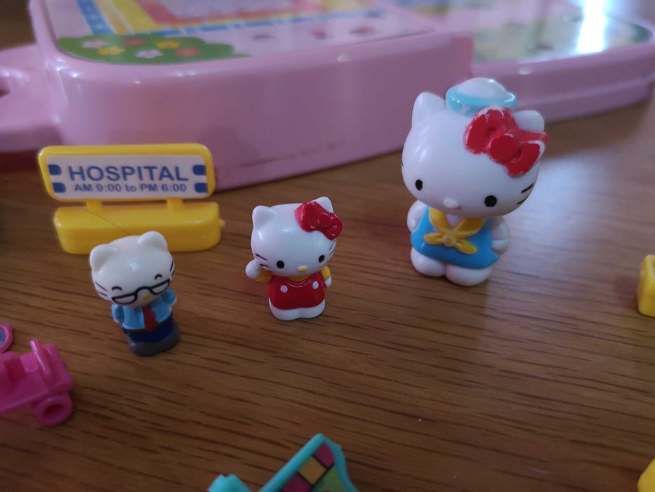 Колекция Хелоу Кити, Hello Kitty, доставка 3.40 лв с Български пощи.