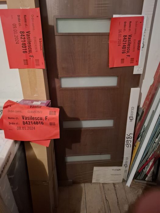 Ușa interior cu toc