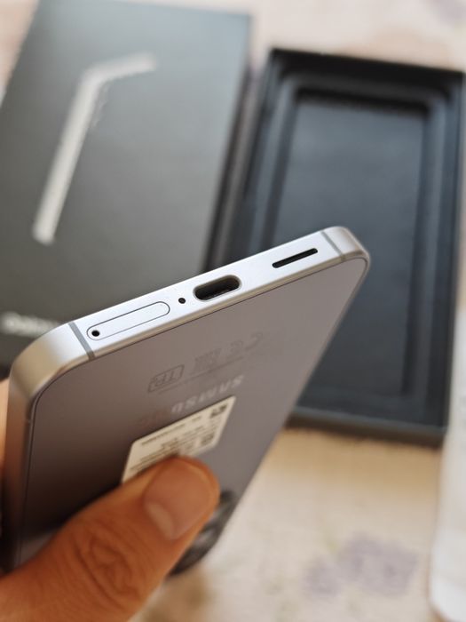 Samsung S25 128Gb идеальный