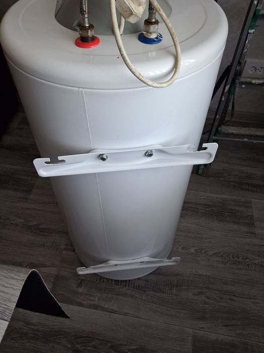 Продам водонагреватель