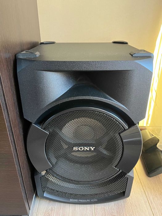 Продам музыкальный центр Sony SHAKE-X10