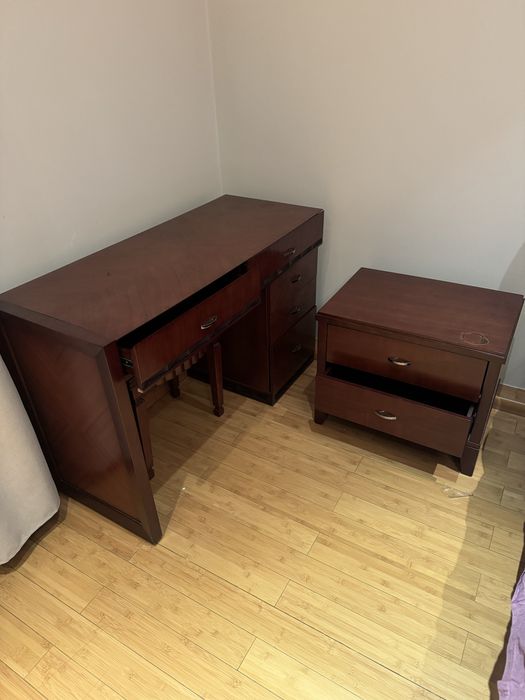 Мебель / шкафы / кровать