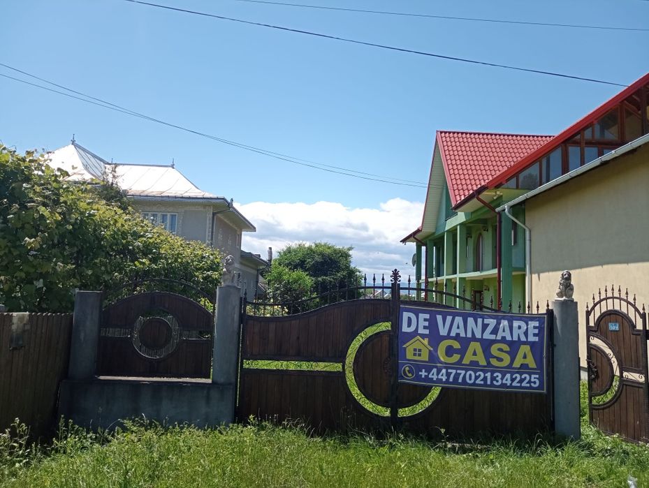 De vanzare casa spatioasa