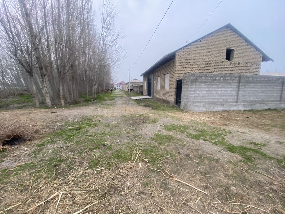 Участка сотилади срочно 6 соток