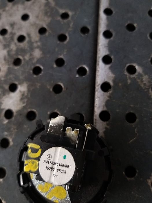 Boxa tweeter dreapta spate mercedes a class w177 a2478200100