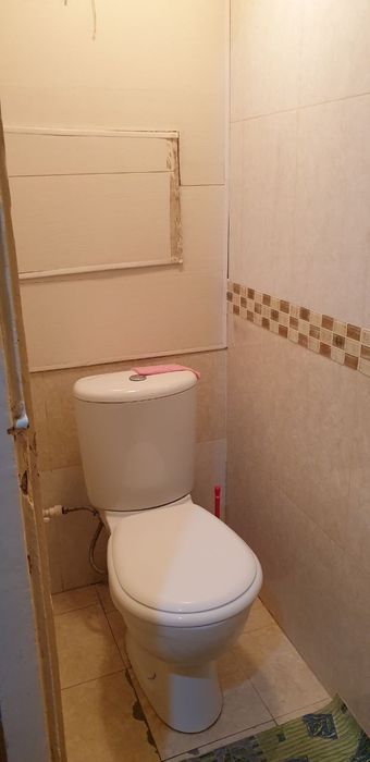 Сдаётся 2-х комнатная квартира на долгий срок.