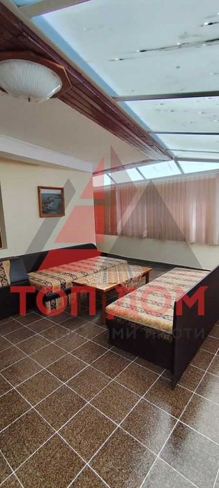 Дава се под наем Двустаен апартамент в Варна, Център - 50 кв.м за 484.5 € - Снимка #2