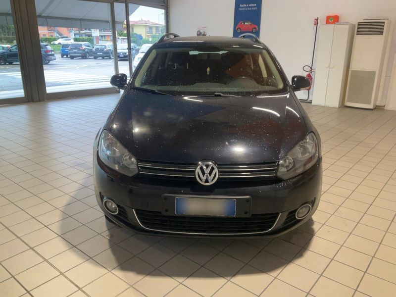 Volkswagen Golf VI 1.6 TDI Highline 2010