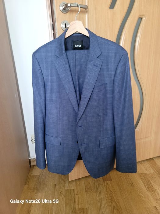 Costum Boss 52 L