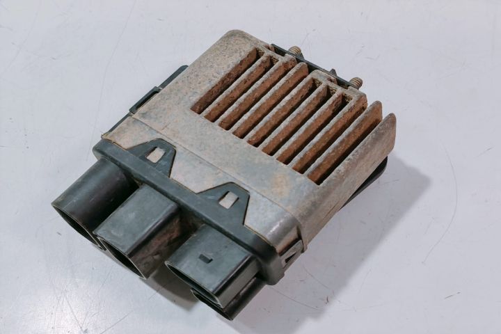 Releu  electroventilatoare 7H0959507 Volkswagen VW Transporter T5