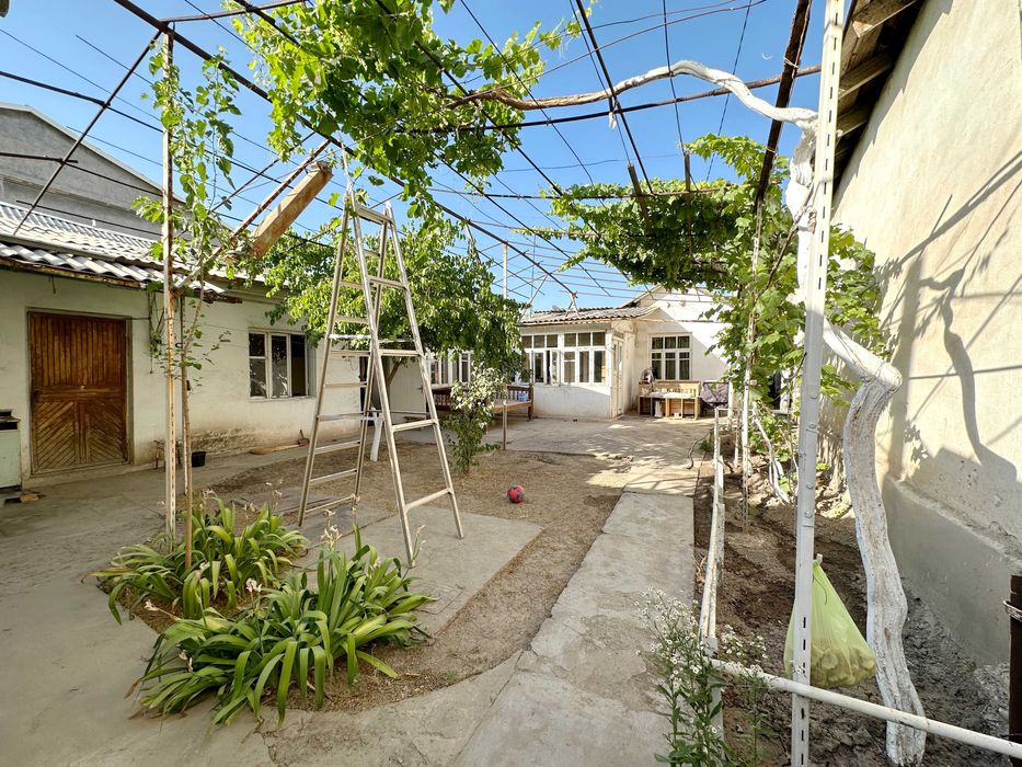 СРОЧНО Продается участок 5.3 сотки улица Бойсун Яшнабад под застройку