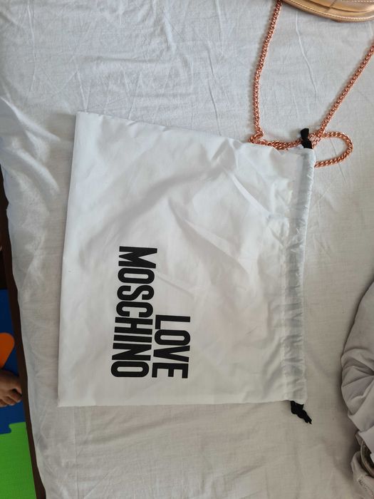 Оригинална чанта Moschino