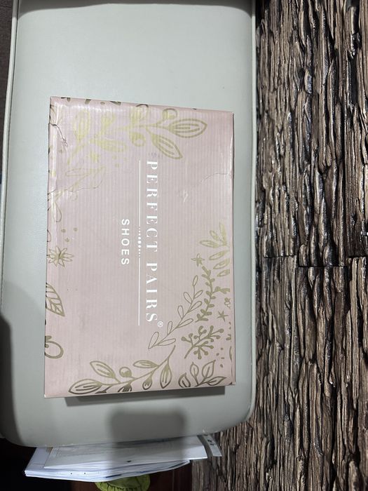 Босоножки Perfect Pairs