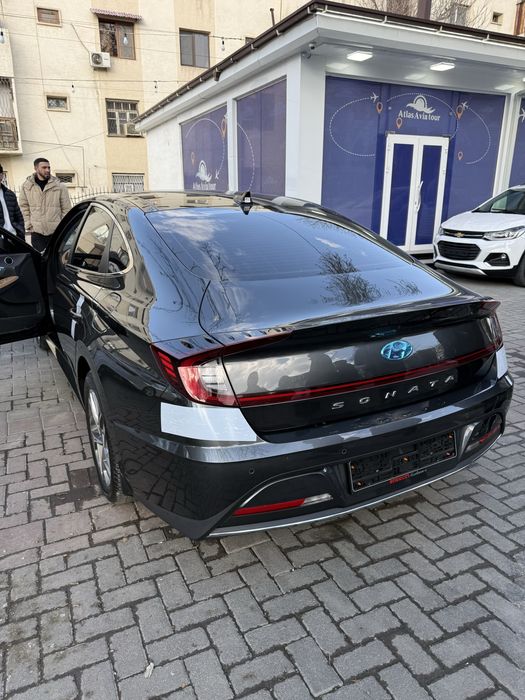 Hyundai Sonata 4Pozitsiya.