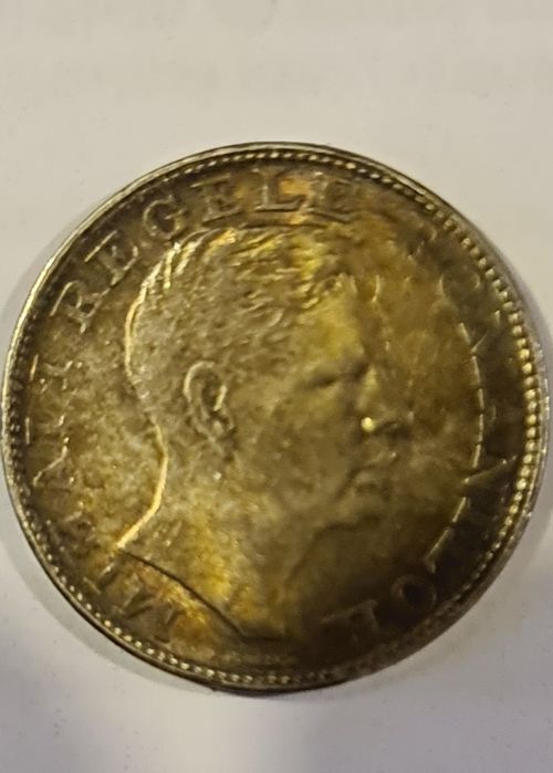 Vând moneda 200 lei din 1942