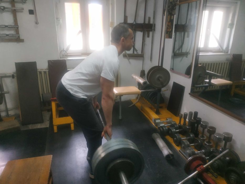 Antrenamente personale de fitness și culturism