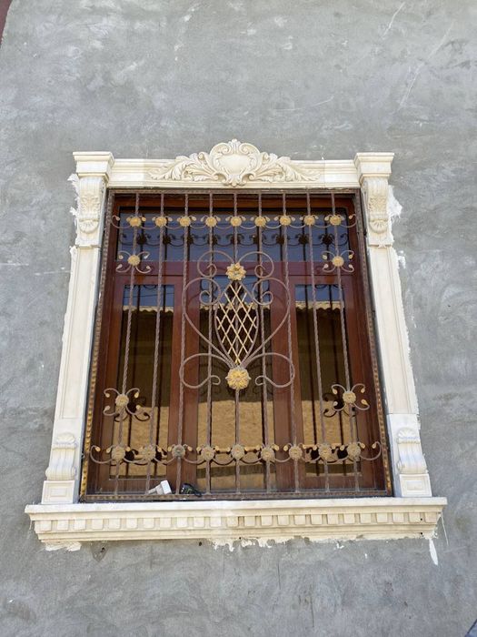 Lepka Tiyaga Zakaz olamiz Fasadniy Tiyaga